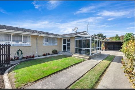 Photo of property in 2/92a Saint Martins Road, Saint Martins, Christchurch, 8022