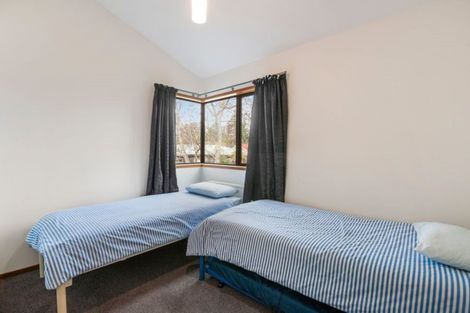 Photo of property in 2/11 Kereru Street, Two Mile Bay, Taupo, 3330