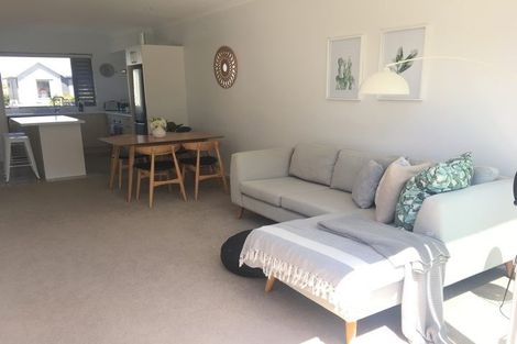 Photo of property in 18 Shelduck Way, Hobsonville, Auckland, 0616