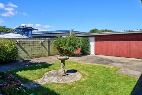 Photo of property in 66 Wai-iti Crescent, Woburn, Lower Hutt, 5010