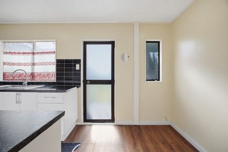 Photo of property in 40a Starforth Place, Henderson, Auckland, 0612