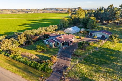 Photo of property in 110 Putorino Road, Hunterville, Marton, 4787