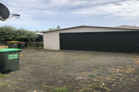Photo of property in 17 Matapouri Road, Mangere Bridge, Auckland, 2022
