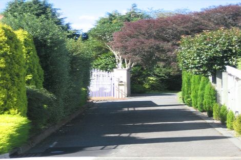 Photo of property in 15 Comeskey Grove, Elderslea, Upper Hutt, 5018