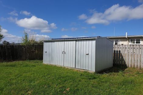 Photo of property in 6/35 Springs Road, Parakai, 0830