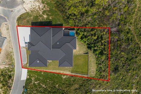 Photo of property in 6 Stunsail Lane, Whitby, Porirua, 5024