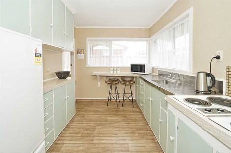 Photo of property in 6 Stewart Place, Melville, Hamilton, 3206