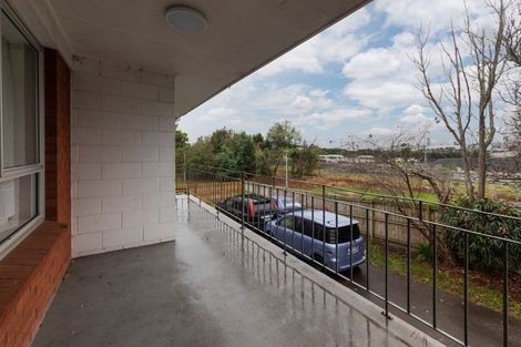 Photo of property in 28d James Road, Manurewa, Auckland, 2102