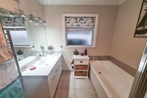 Photo of property in 76 Rahera Street, Spreydon, Christchurch, 8024