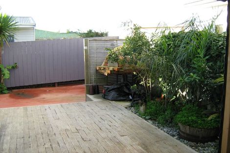 Photo of property in 8 Raumati Terrace, Khandallah, Wellington, 6035