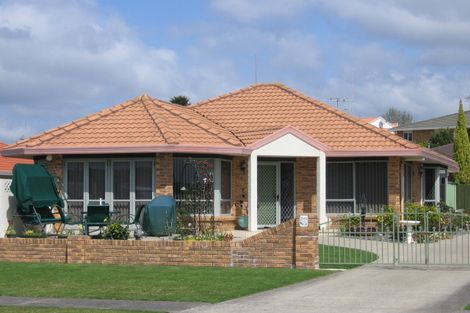 Photo of property in 20 Laburnum Glen, Mount Maunganui, 3116