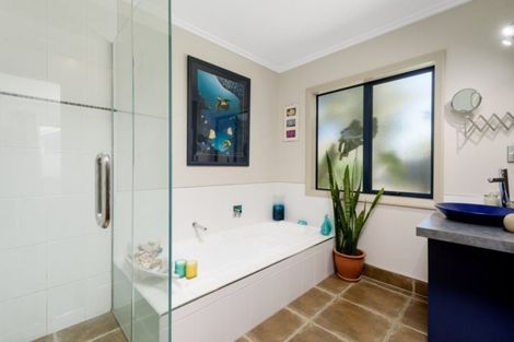 Photo of property in 102 Merriman Place, Pyes Pa, Tauranga, 3112