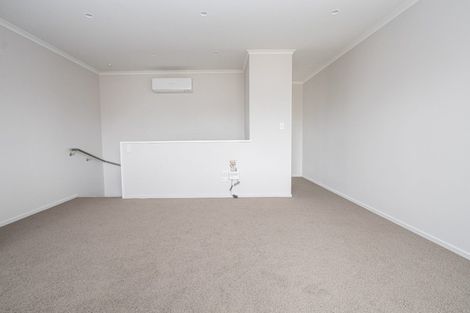 Photo of property in 10u7 Charlemont Street, Whitiora, Hamilton, 3200