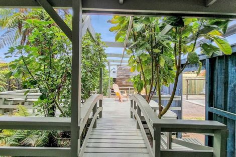 Photo of property in 10 Barron Crescent, Fenton Park, Rotorua, 3010