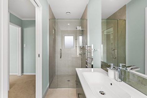 Photo of property in 11 Tutira Place, Poraiti, 4112