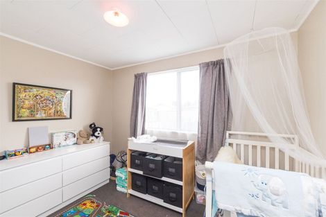 Photo of property in 7 Harding Place, Feilding, 4702