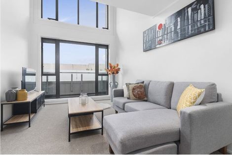 Photo of property in 10b/30 Westward Ho, Glen Eden, Auckland, 0602