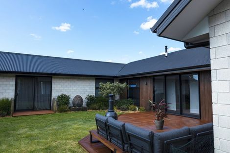 Photo of property in 2a Whitcombe Street, Lepperton, New Plymouth, 4373