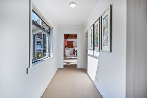 Photo of property in 16 Tarapatiki Drive, Whitianga, 3510