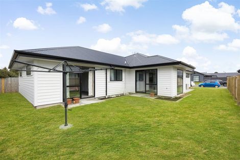 Photo of property in 23 Clonbunny Close, Rolleston, 7614