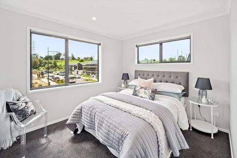 Photo of property in 52 Papatupu Way, Kumeu, 0810