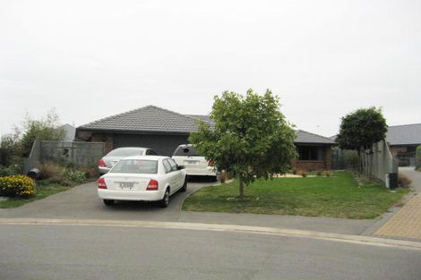 Photo of property in 9 Peel Close, Rolleston, 7614