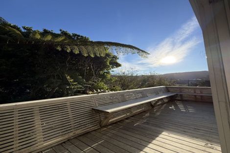 Photo of property in 135 Mairangi Road, Wilton, Wellington, 6012