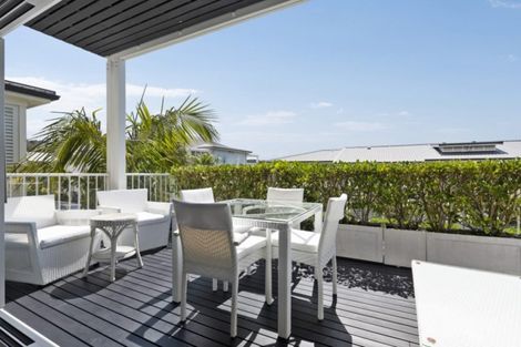 Photo of property in 27 Landmark Terrace, Orewa, 0931