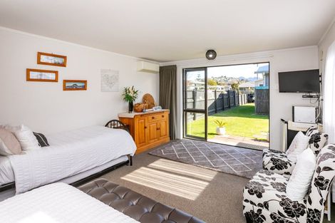 Photo of property in 104 Kiwi Road, Whangamata, 3620