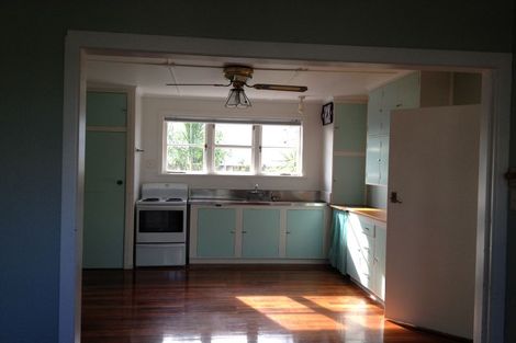 Photo of property in 8 Raumati Terrace, Khandallah, Wellington, 6035