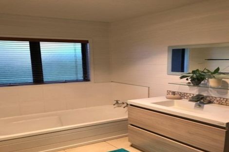 Photo of property in 22 Savannah Place, Papamoa Beach, Papamoa, 3118