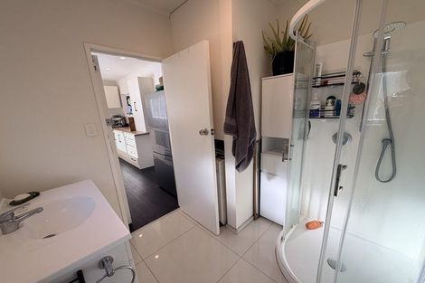 Photo of property in 73b Airlie Road, Plimmerton, Porirua, 5026