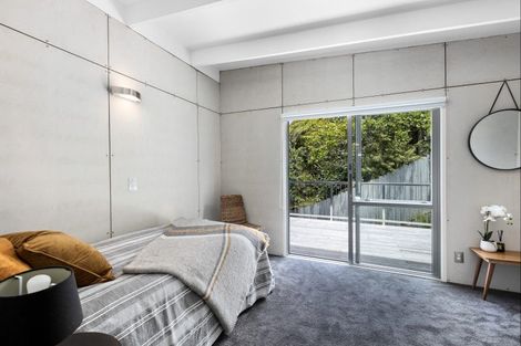 Photo of property in 42 Old North Road, Orewa, 0931