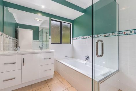 Photo of property in 119 Mcgregor Road, Clevedon, Papakura, 2582