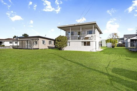 Photo of property in 321 Barrowclough Road, Whangamata, 3620