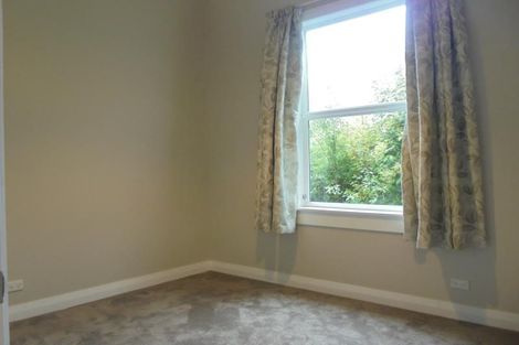 Photo of property in 40 Garden Road, Northland, Wellington, 6012