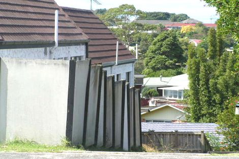 Photo of property in 1/177 Forrest Hill Road, Forrest Hill, Auckland, 0620