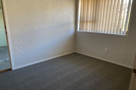 Photo of property in 1/6 Annette Avenue, Te Atatu South, Auckland, 0610