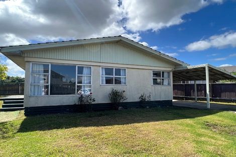 Photo of property in 16 Hall Avenue, Mangere, Auckland, 2022