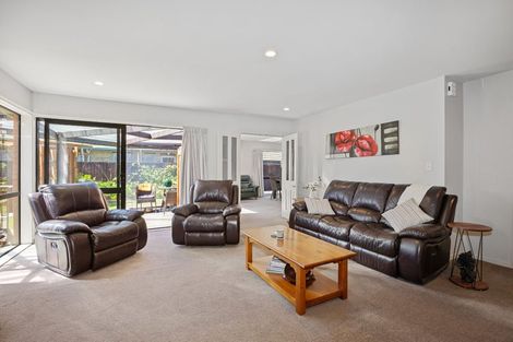 Photo of property in 6 Astor Place, Halswell, Christchurch, 8025