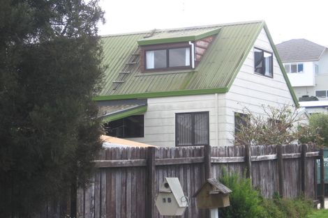 Photo of property in 13 Pokapu Place, Bethlehem, Tauranga, 3110