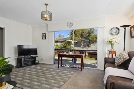 Photo of property in 15 Riversdale Road, Clouston Park, Upper Hutt, 5018
