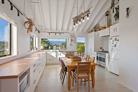 Photo of property in 14 Koromiko Street, Otaki Beach, Otaki, 5512