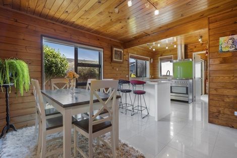 Photo of property in 142 Parklands Avenue, Bell Block, New Plymouth, 4312