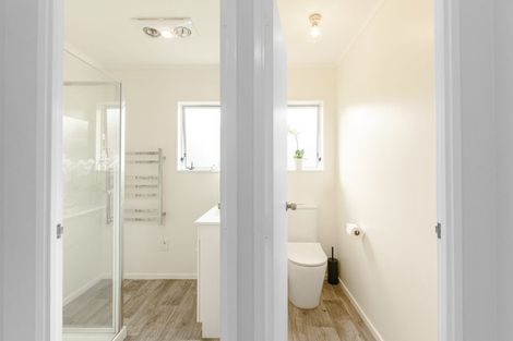 Photo of property in 23 Tawa Road, Te Atatu Peninsula, Auckland, 0610