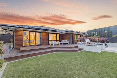 Photo of property in 87 Beachville Road, Redcliffs, Christchurch, 8081