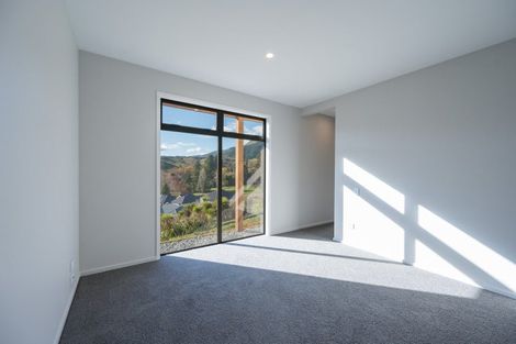 Photo of property in 2 Hill Tops Way, Stoke, Nelson, 7011