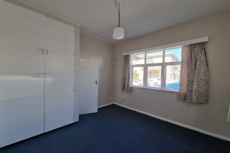Photo of property in 52 Thompson Street, Mount Cook, Wellington, 6011