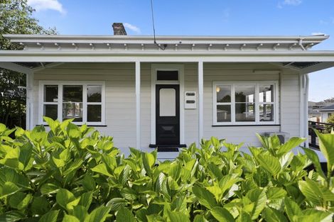 Photo of property in 88 Celia Street, Stratford, 4332