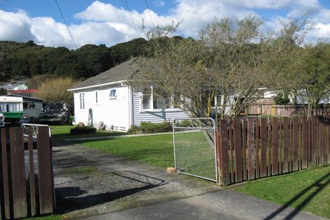 Photo of property in 18 Moohan Street, Wainuiomata, Lower Hutt, 5014